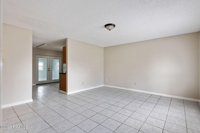 201 Calypso Ln in Lafayette, LA - Building Photo - Building Photo