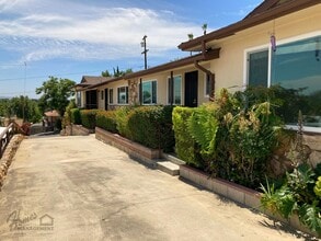 842 W 7th Ave in Escondido, CA - Building Photo - Building Photo