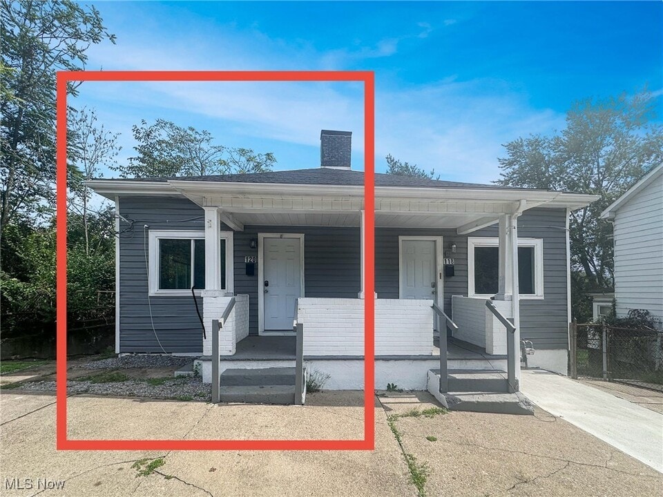 120 Logan Ave in Mingo Junction, OH - Building Photo