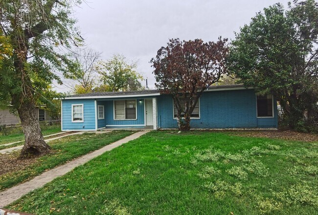 119 Knollwood Dr in San Antonio, TX - Building Photo - Building Photo