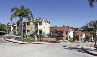 Hollywood Palms Apartments