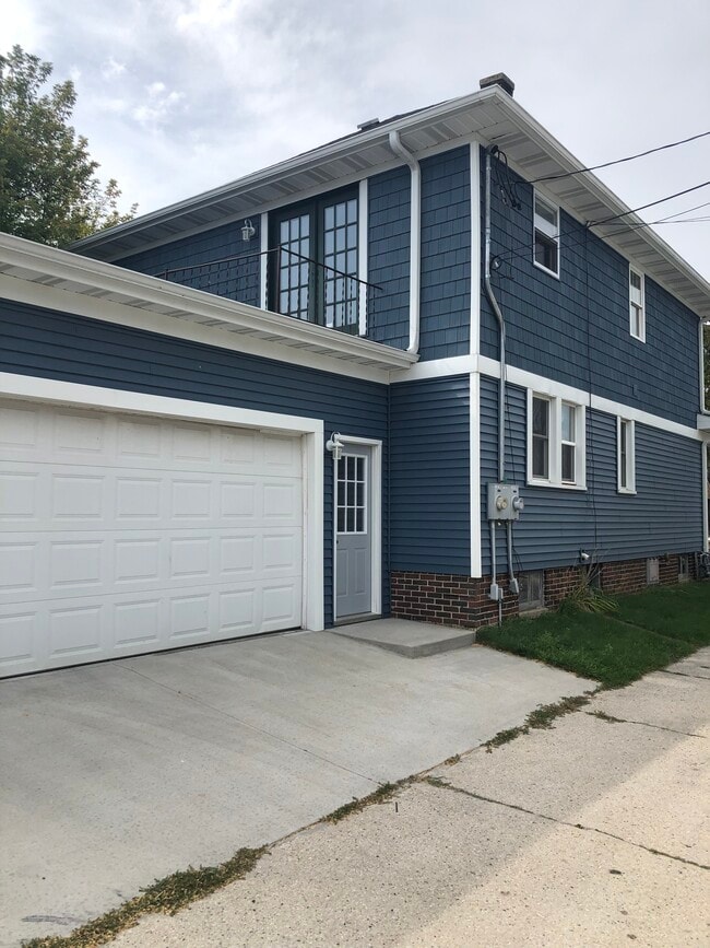 1711 N 19th St, Unit 1711 Lower unit