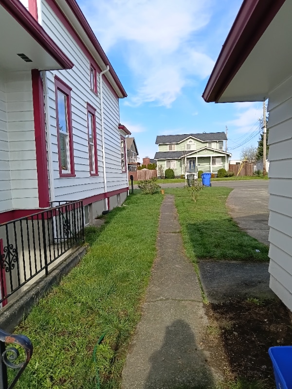 2322 S 25th St in Tacoma, WA - Building Photo - Building Photo