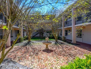 120 S Church Ave in Tampa, FL - Building Photo - Building Photo