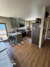 127 SE Partridge Pl in Corvallis, OR - Building Photo - Building Photo