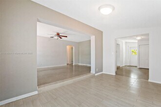 1321 NE 16th Ave in Fort Lauderdale, FL - Building Photo - Building Photo
