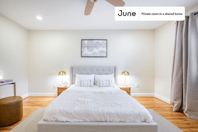property at 1843 Burke St SE