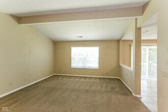7114 Elias Cir in Indianapolis, IN - Building Photo - Building Photo