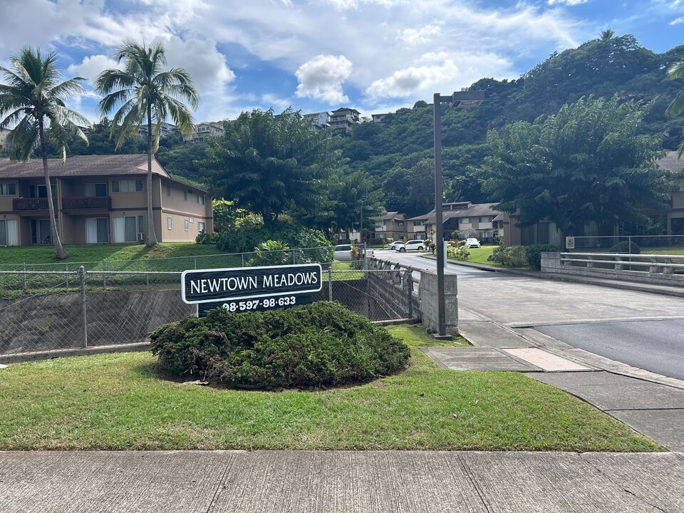 98-607-607 Kilinoe St in Aiea, HI - Building Photo