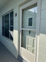 2292 Costa Rican Dr in Clearwater, FL - Building Photo