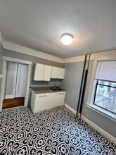 7111 Palisade Ave in North Bergen, NJ - Foto de edificio - Building Photo