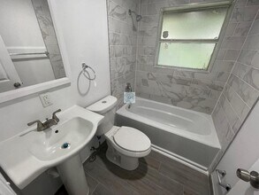 2626 Broadway Ave in Jacksonville, FL - Building Photo - Building Photo