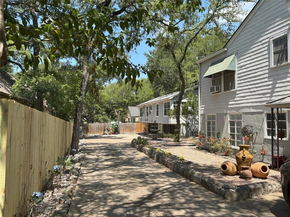 1702 Exposition Blvd in Austin, TX - Foto de edificio