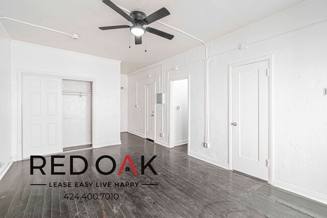 property at 854 S Oxford Ave