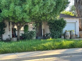 134 Kim Ave in Atwater, CA - Building Photo