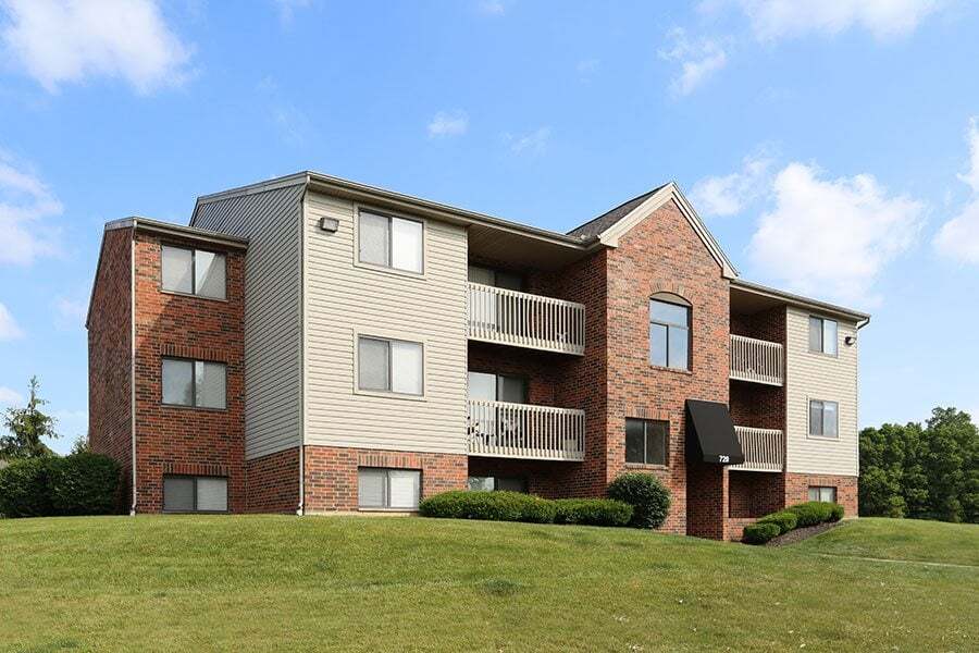 SYCAMORE CREEK APARTMENTS in Sidney, OH - Foto de edificio