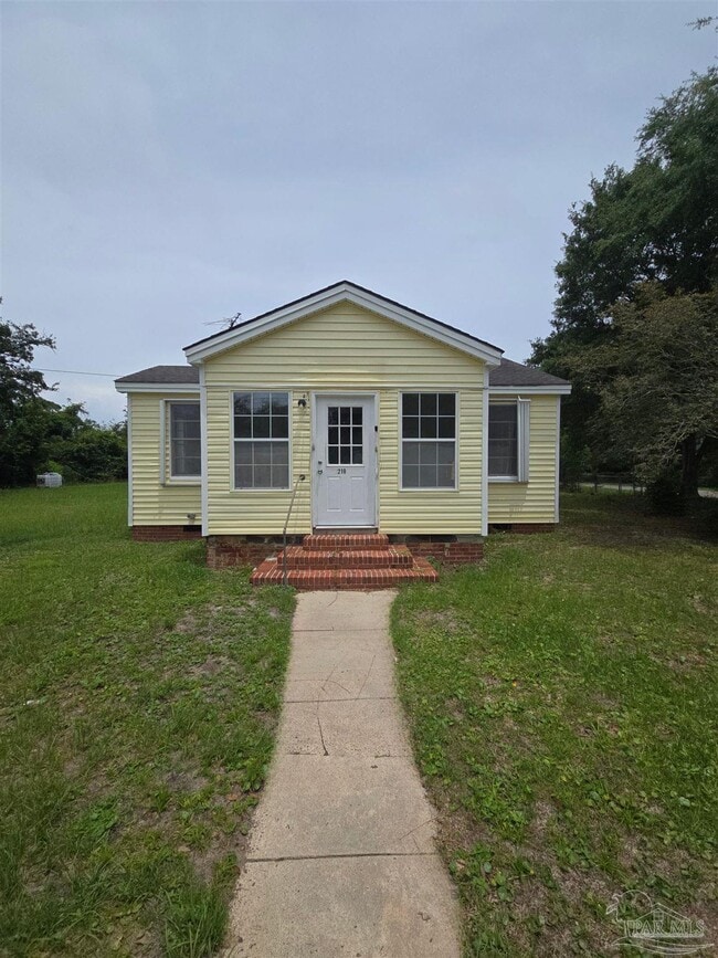 property at 210 S 2nd St