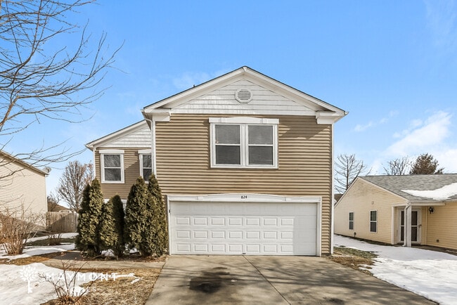 property at 824 Olmsted Dr