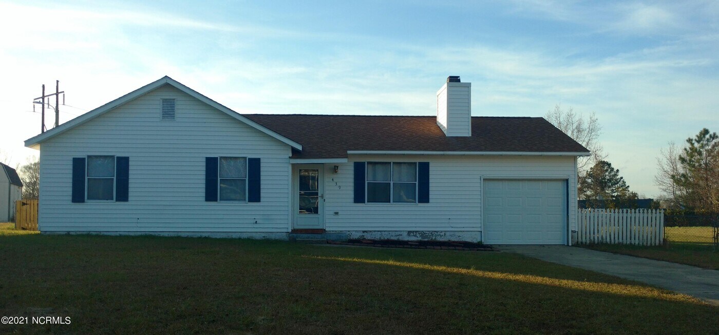 439 Hunting Green Dr Photo