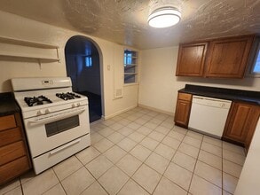 363 E 900 S in Salt Lake City, UT - Building Photo - Building Photo