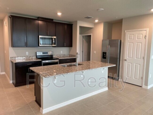 1021 Desert Candle Dr in Ocoee, FL - Building Photo - Building Photo