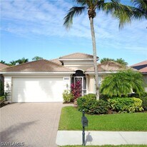 14059 Mirror Ct in Naples, FL - Building Photo