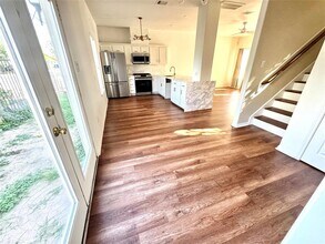 3202 Baer St in Houston, TX - Building Photo - Building Photo
