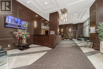 208-1208 Enfield Pl in Mississauga, ON - Building Photo - Building Photo