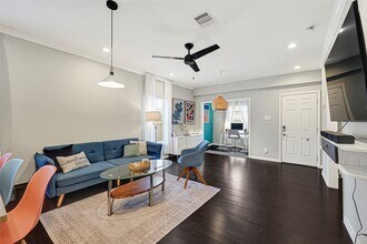 216 Cockerel St in Houston, TX - Building Photo - Building Photo