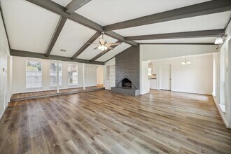 5423 Bent Bough Ln in Houston, TX - Building Photo - Building Photo