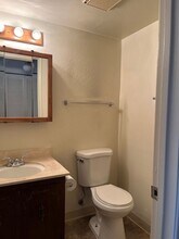 2040 Alta Loma St in Davis, CA - Building Photo - Building Photo