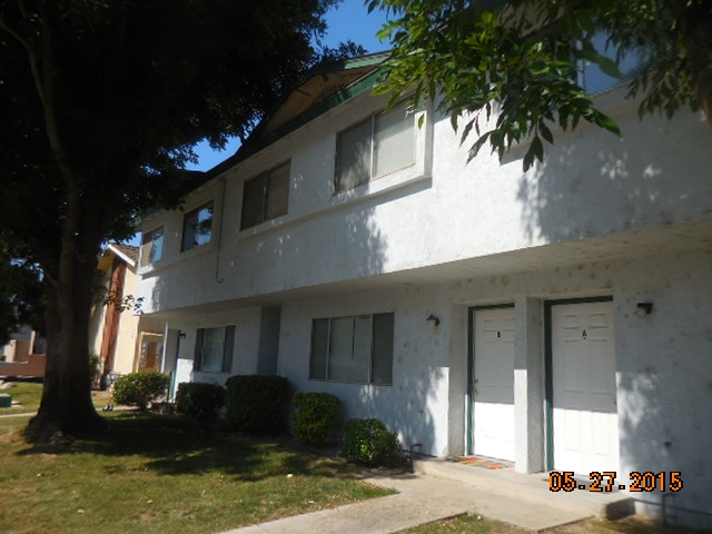 3601 Rockford Ave in Bakersfield, CA - Foto de edificio - Building Photo