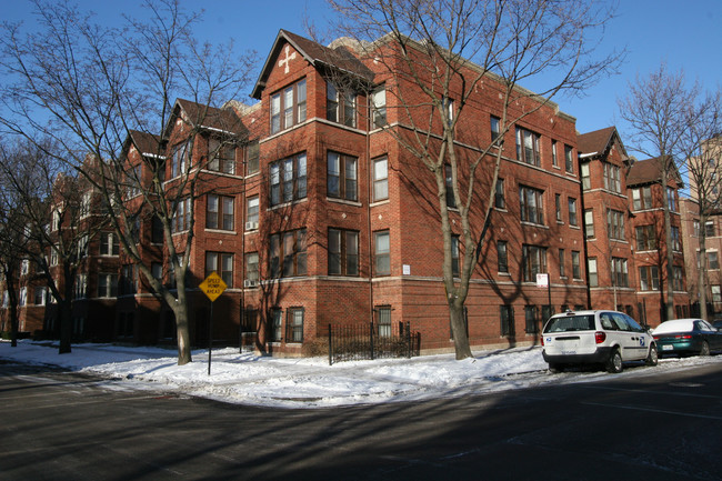 2230-2236 E 70th St in Chicago, IL - Building Photo - Building Photo