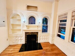 197 Commonwealth Ave, Unit 1 in Boston, MA - Building Photo - Building Photo