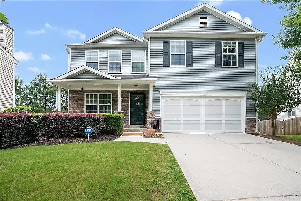 3055 Whittier Way in Cumming, GA - Building Photo