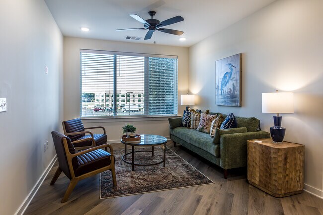 The Flats at Delta Landing in Hernando, MS - Building Photo - Interior Photo
