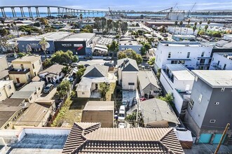 1722-24 National Ave in San Diego, CA - Foto de edificio - Building Photo