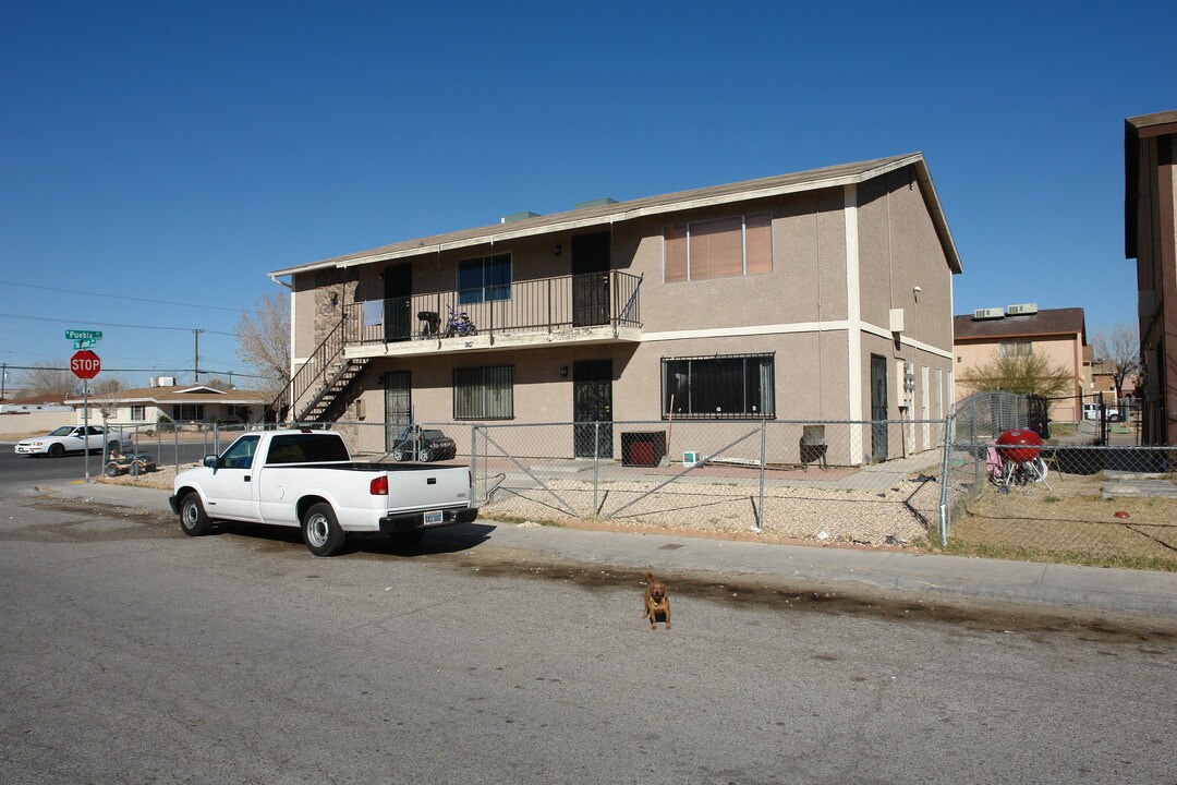 Puebla Estates in Las Vegas, NV - Building Photo