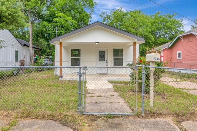 property at 1216 Gibbons St