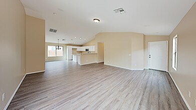 355 W Holstein Trail in San Tan Valley, AZ - Building Photo - Building Photo