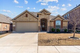 1352 Lake Grove Dr in Little Elm, TX - Building Photo