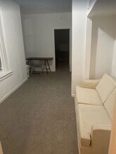 187 Hopkins Ave, Unit 7 in Jersey City, NJ - Building Photo - Building Photo