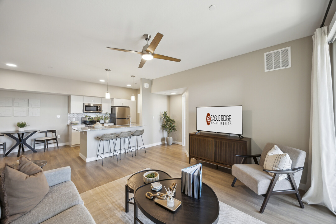 Eagle Ridge Apartment Homes in Peoria, AZ - Building Photo