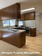 1160 Birch Dr in Petaluma, CA - Building Photo - Building Photo