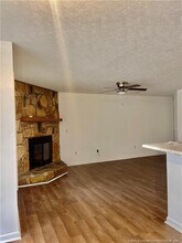 6736 Willowbrook Dr in Fayetteville, NC - Foto de edificio - Building Photo