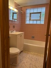 2611 W Logan Blvd, Unit 1S in Chicago, IL - Foto de edificio - Building Photo