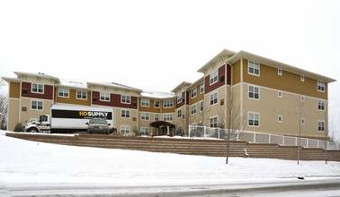 Cypress Senior Living Apartments in Oakdale, MN - Building Photo - Building Photo