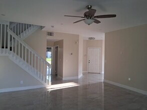 19250 NW 22nd St in Pembroke Pines, FL - Building Photo - Building Photo