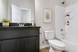 5637 McLanahan Ln in Crowley, TX - Building Photo - Building Photo