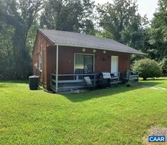 3965 Seminole Trail in Charlottesville, VA - Building Photo